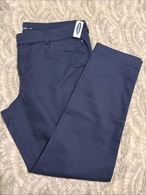 Old Navy Chino Pants